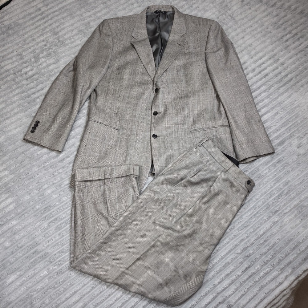 Jos. A. Bank Mens Blazer Gray Blue Plaid 100 % Wool 3 Button Suit Sport Coat 48L